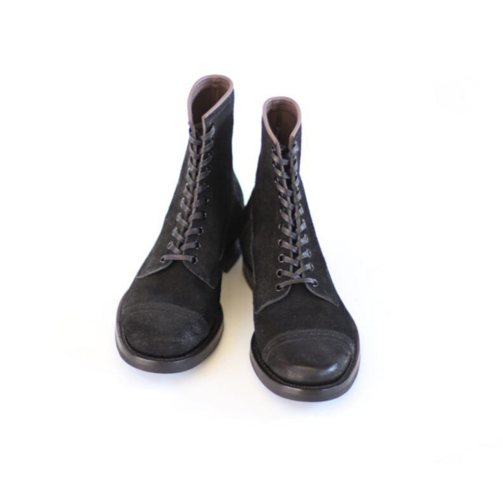 CLINCH BOOTS – BRASS