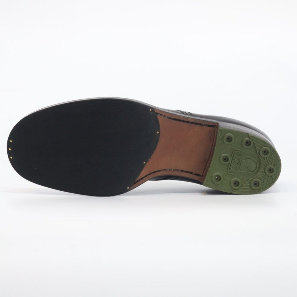 Scout Shoes Black Emboss